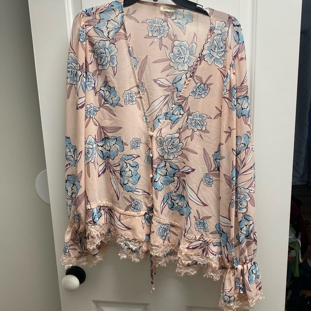 Pink button down blouse floral with lace XL